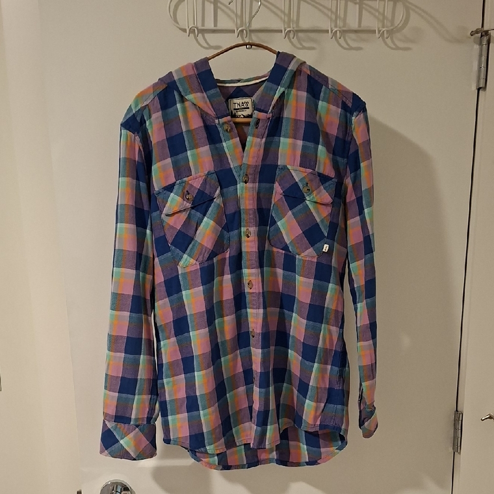 TNA Women's Hooded Rainbow Plaid Button-Down Flannel in Boyfriend Fit (Size S)